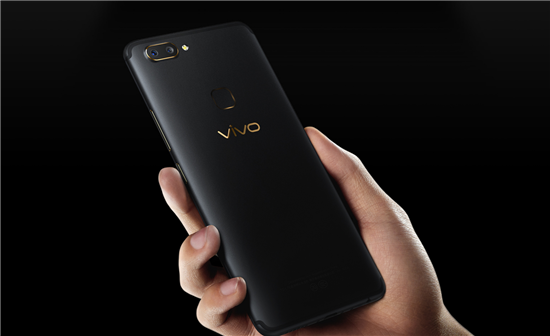 vivo X20全面屏手機黑金旗艦版開(kāi)啟預售